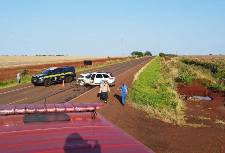 Motorista que morreu após bater contra pneu de trator tinha 39 anos