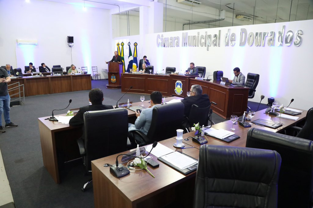 Câmara inicia votação do orçamento de Dourados para 2024