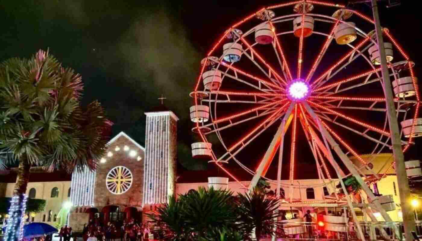 Dourados ativa iluminação natalina e roda gigante gratuita é opção de lazer na cidade