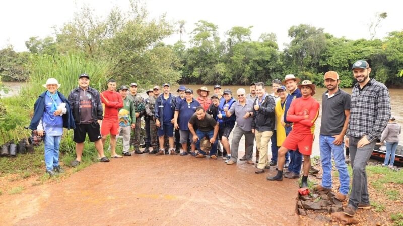 Renato Câmara participa de recuperação ambiental no Rio Dourados com o Clube de Imprensa e Rotary Club Caiuás