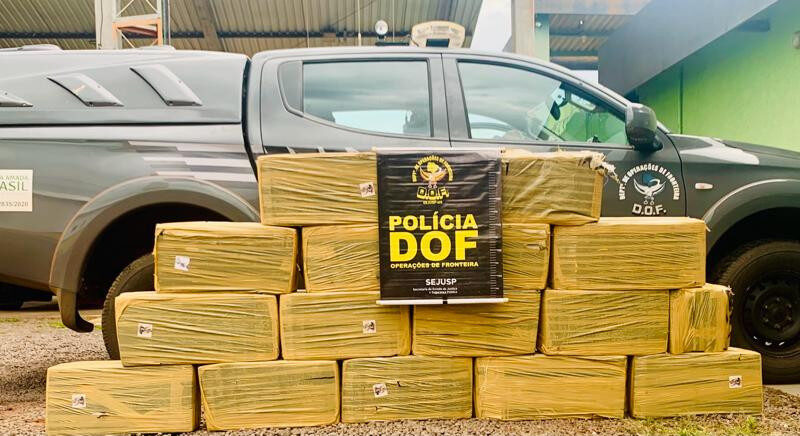 Veículo carregado com maconha é apreendido pela polícia