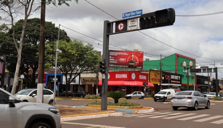 Período educativo chega ao fim e lombadas e semáforos começam a multar