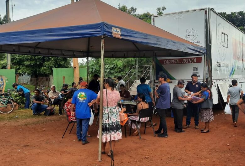 Carreta da Justiça atinge público indígena recorde em aldeia de Dourados