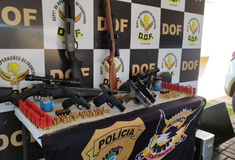 Operação cumpre mandados de prisão em Dourados e aprende armas e munições