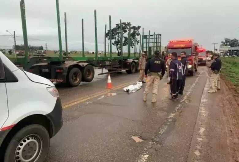 Dupla acusada de matar homem e desovar corpo em estrada é presa