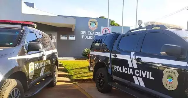 Homem é assassinado com facada no peito em posto de combustível abandonado