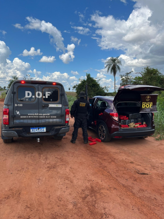 Veículo furtado em São Paulo é recuperado em Iguatemi carregado de maconha