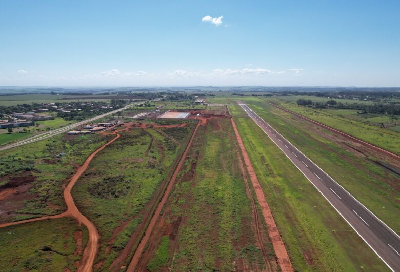 Ainda sem pista entregue, contrato para Infraero assumir Aeroporto será assinado nos próximos dias