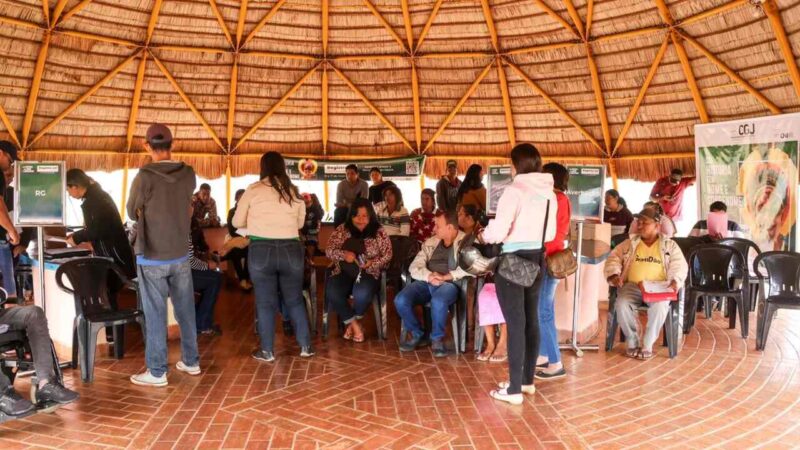 Averbação de etnia é serviço mais procurado na Carreta da Justiça em aldeia urbana de Campo Grande