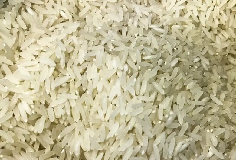 TRF-4 derruba liminar e leilão de arroz está mantido