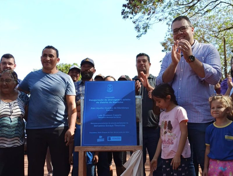 Prefeitura entrega obras em Macaúba com investimento de mais de R$ 2 milhões