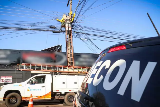 Em ação conjunta, Energisa faz “limpa” para retirar 4 mil ligações clandestinas