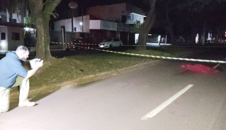 Homem morre atropelado por veículo na avenida Presidente Vargas