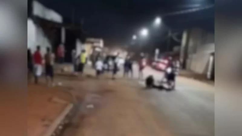 Homem é atropelado e morto com 11 facadas na saída de festa após assediar criança em Campo Grande 