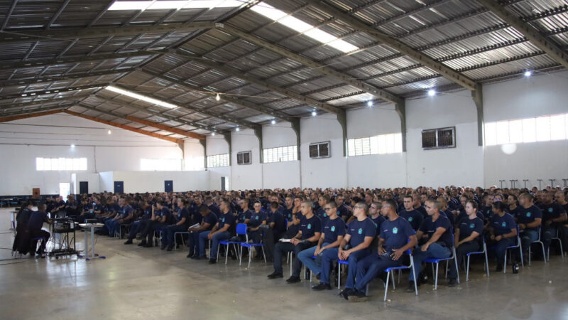 Policiais recebem capacitação para atender vítimas de violência doméstica