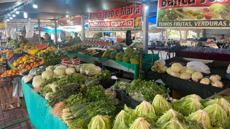 Feira Livre funciona nesta segunda e terça-feira em Dourados; confira