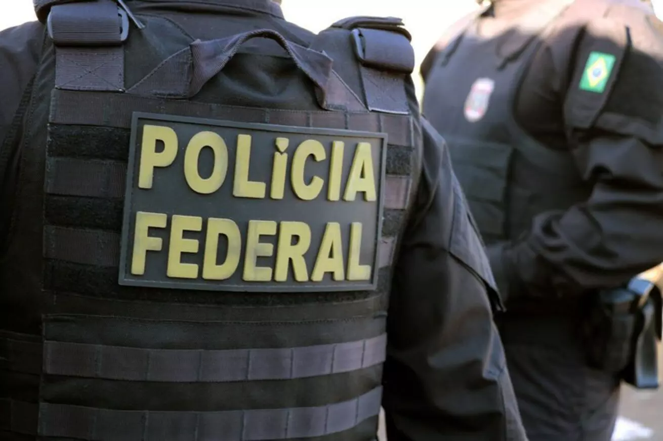 Polícia Federal mira organização transnacional criminosa por lavagem de dinheiro