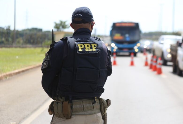 Rodovias federais do país registraram 1.023 sinistros de trânsito no período de Ano Novo