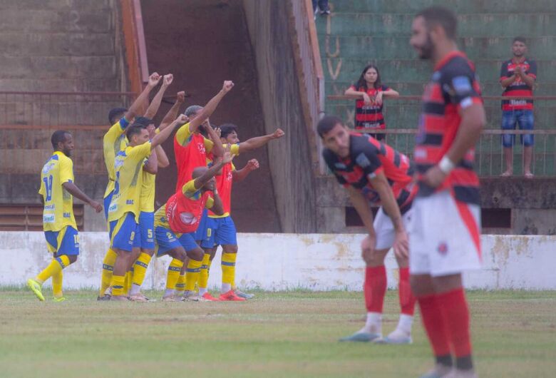 DAC vai a Rio Brilhante e encara o Águia Negra em duelo por vaga na semifinal