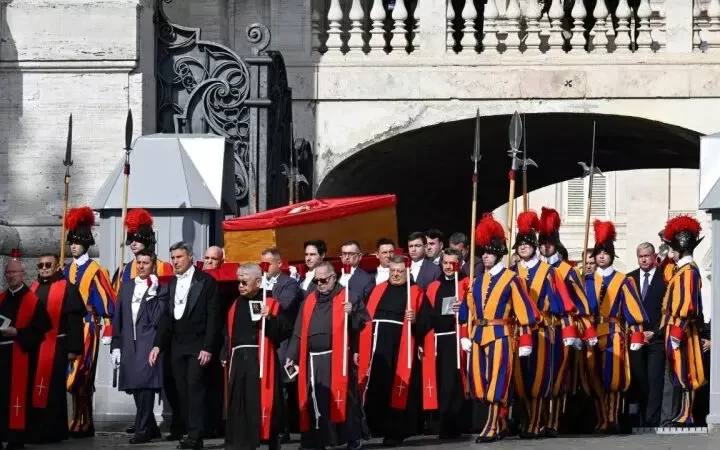 Velório do Papa Francisco já teve quase 50 mil visitantes