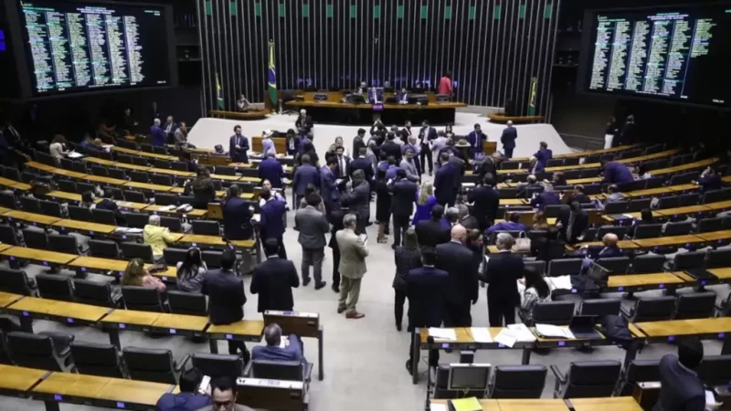 Câmara aprova projeto que amplia número de deputados federais