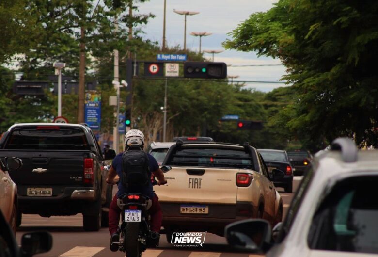 Detran-MS pede que donos de veículos com placas final 3 desconsiderem guias impressas