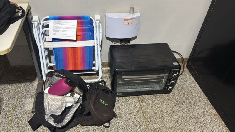 Polícia apreende itens furtados e busca dono de materiais encontrados com casal
