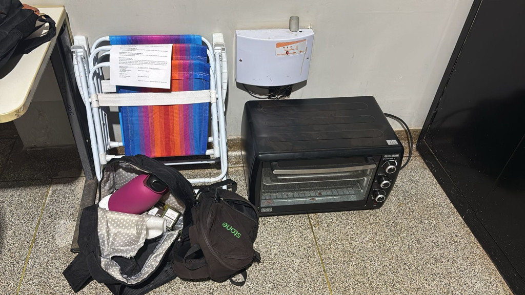 Polícia apreende itens furtados e busca dono de materiais encontrados com casal