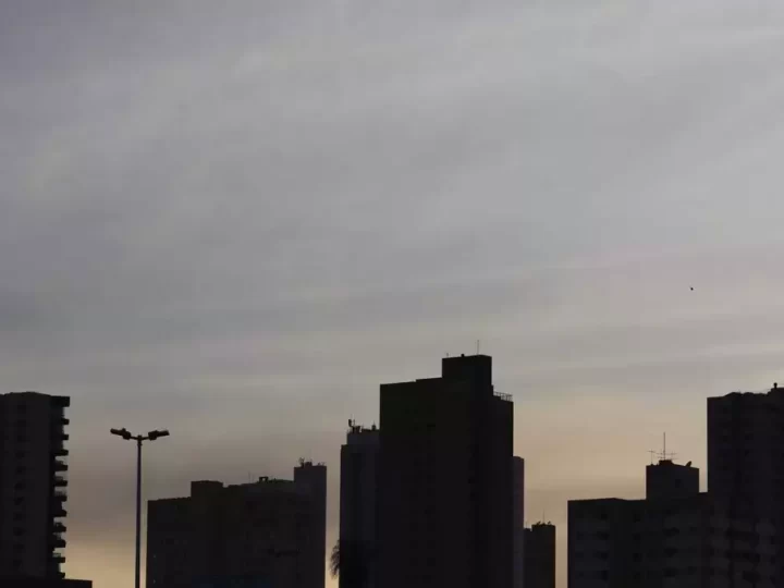 Frente fria avança e traz chuvas, ventos fortes e queda de temperatura em MS