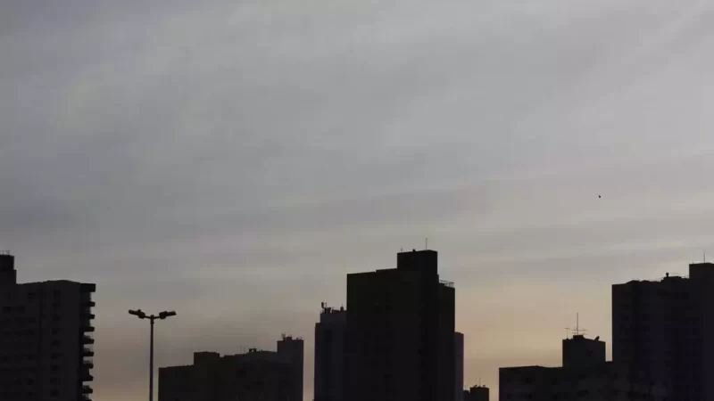 Frente fria avança e traz chuvas, ventos fortes e queda de temperatura em MS