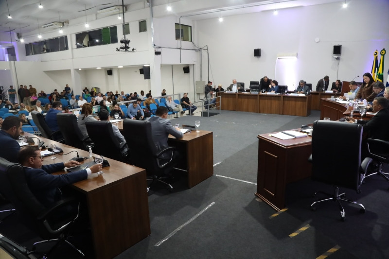 Vereadores de Dourados aprovam 11 projetos de lei na sessão de segunda-feira
