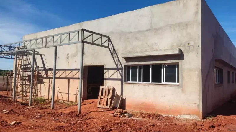 Radioterapia avança, mas expõe gargalo da falta de equipe para operação em MS