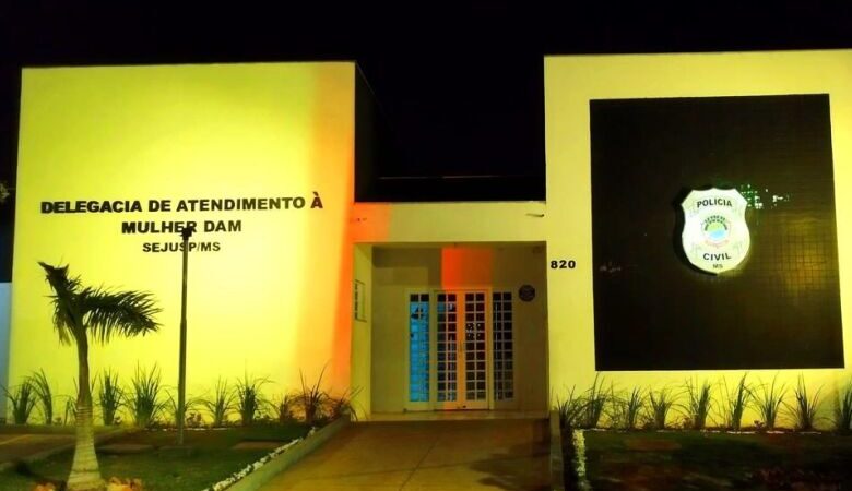 Suspeito de estupro descumpre protetiva, se aproxima de enteada de 5 anos e vai preso