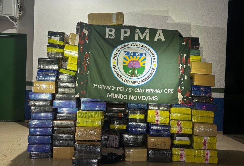 Veículos com mais de 1,6t de maconha são encontrados abandonados