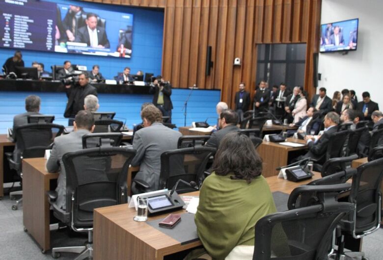 Projeto que prevê recurso a fundos estaduais será votado nesta terça-feira