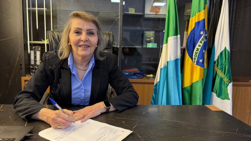 Prefeita Nair Branti reforça compromisso com servidor público e realiza pagamento antecipado