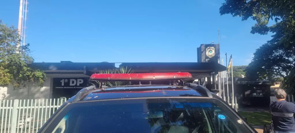 Rapaz é preso por agredir mãe acamada com diagnóstico de AVC em Dourados