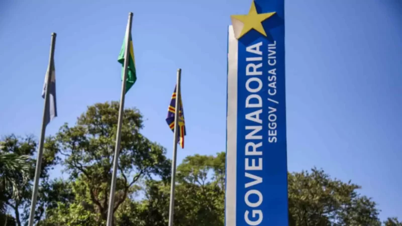 Riedel assina autorização para construção de casas às comunidades ribeirinhas