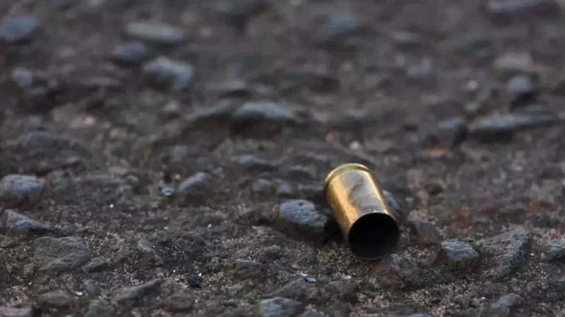 Rapaz é executado com 15 tiros na cabeça e tórax em frente a tabacaria no Centenário em Campo Grande