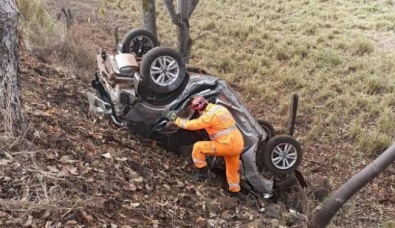Agrônomo de Dourados morre ao perder controle de direção e bater carro contra árvore