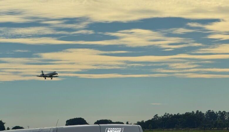 Governo cria grupo de trabalho para novo modelo de transporte aéreo em MS