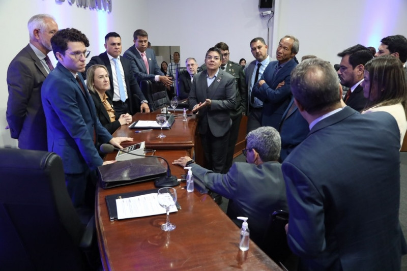 Com 2 sessões no mesmo dia, vereadores aprovam LDO e iniciam recesso parlamentar