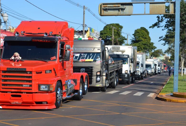 Carreata de São Cristóvão reúne motoristas em celebração de fé neste domingo