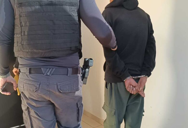 Operação mira suspeitos de execução no Jardim Itália