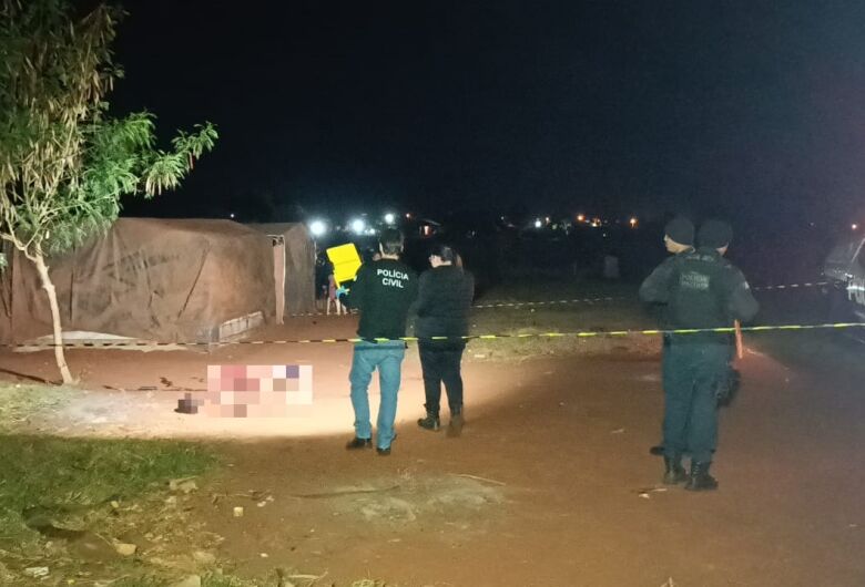 Adolescente que ‘picotou’ padrasto disse que estava cansado de ver a mãe apanhar