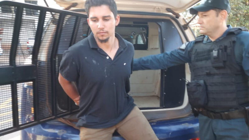Jovem que matou a mãe a facadas é preso em Dourados e diz estar arrependido