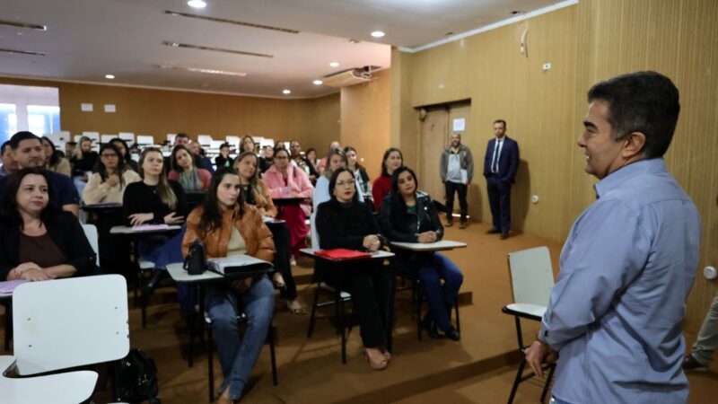 Prefeitura avança na inclusão e empossa novos profissionais da Educação Especial