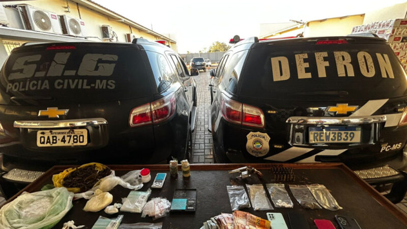 Quatro integrantes do Comando Vermelho são presos em bairros Dourados