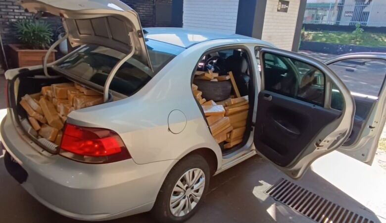 Motorista é preso com 668 kg de drogas em veículo na MS-276