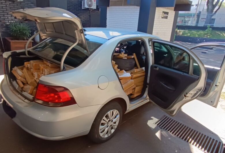 Motorista é preso com 668 kg de drogas em veículo na MS-276